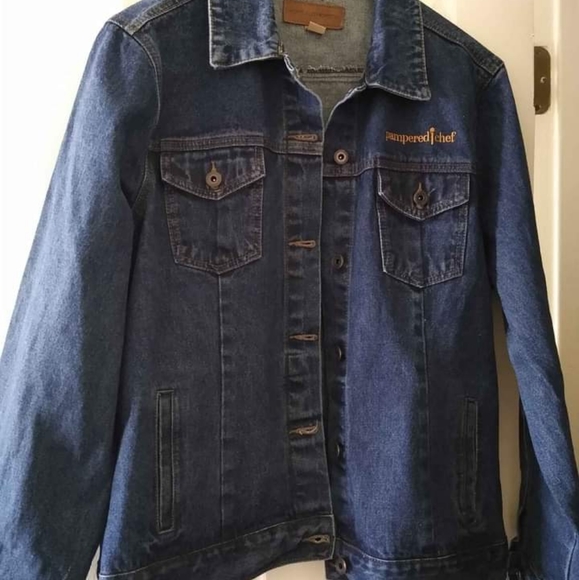 Pampered Chef Ladies Denim Jacket - Picture 2 of 3